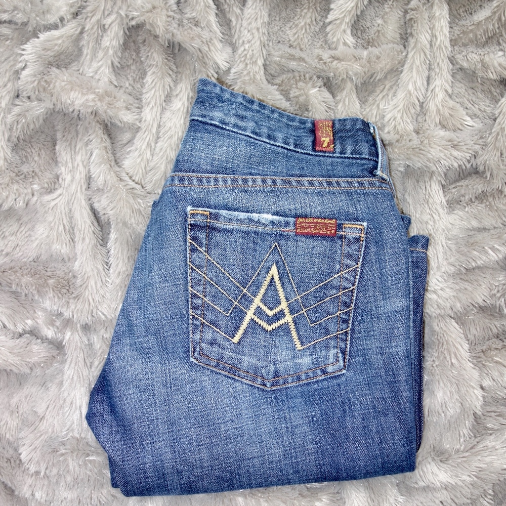 7 of All Mankind Signature "A"RARE design SIZE 26